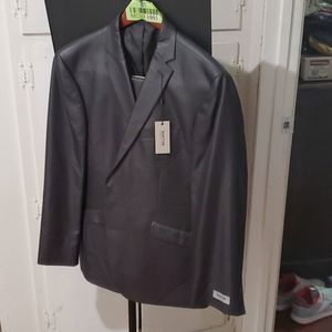 Kenneth Cole Reaction Suit  46R 42W